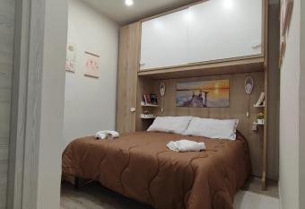 In the Paradise of Gole Alcantara Rooms allows 18 year olds to book a room