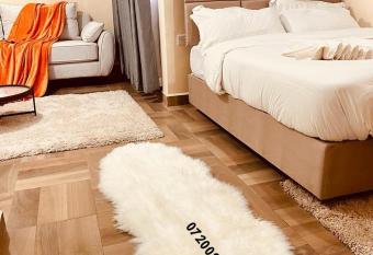 lovely town studio has Balcony rooms