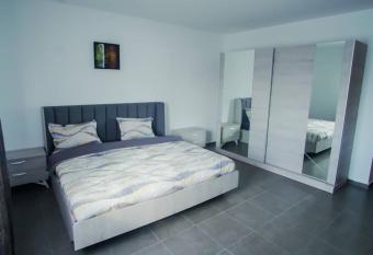 R  sidence Bouchra Appart allows 18 year olds to book a room