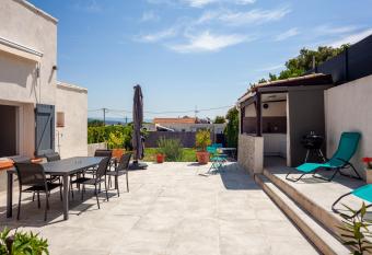 Maison de vacances has Balcony rooms