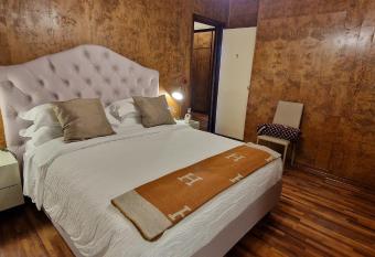 FORUM Guest House VERDI has Balcony rooms