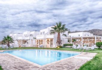 Orkos Beach Hotel has Balcony rooms