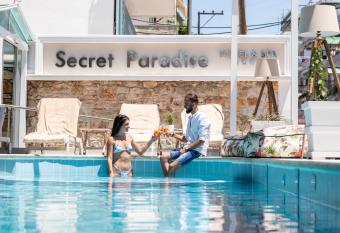 Secret Paradise Hotel & Spa has Balcony rooms