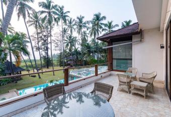 Room in Lodge - Sunflower Cottages by Landmark worldwide has Smoking/Balcony rooms