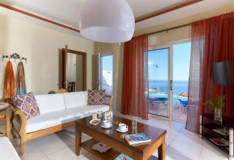 Nymphes Luxury Apartments has Balcony rooms