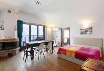 Bernhouse has Balcony rooms