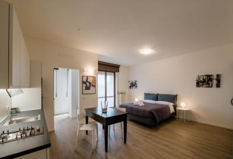 P&P Station Apartment allows 18 year olds to book a room