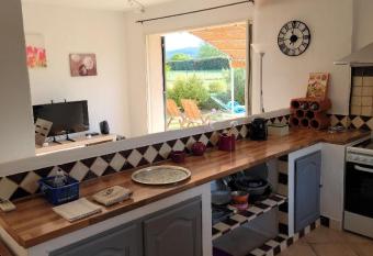 L Oliveraie allows 18 year olds to book a room