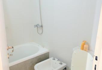 Boulevard Suites allows 18 year olds to book a room