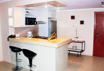 Suite acogedora en River Front 1, Infinity Host has Balcony rooms