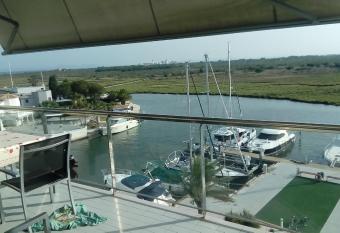 Port gran allows 18 year olds to book a room