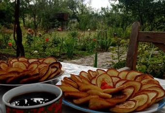 Dusheti Rose allows 18 year olds to book a room