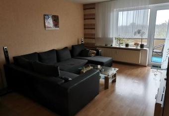 Wohnung Heimatgef  hl allows 18 year olds to book a room