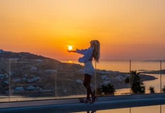 Le Ciel Suites & Villas allows 18 year olds to book a room