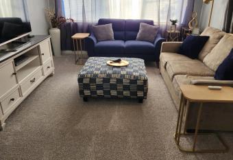 1 Bdrm Grand Canyon Bridge Rental allows 18 year olds to book a room