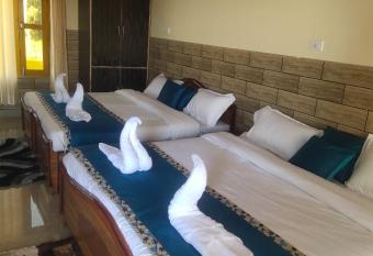 manish home stay has Balcony rooms