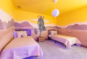 Luxury Disney Villa w/ Heated Pool & Themed Rooms has rooms with a private hot tub