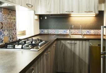 Quadrilocale Ospedale Galeazzi Sacco G&P3 has Balcony rooms