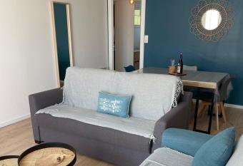 Appartement avec vue mer has Balcony rooms