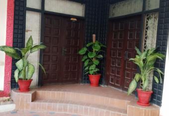 Hotel Sky Inn Clifton has Balcony rooms