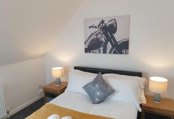 Marlow s Emerald 3 Bedroom House has Balcony rooms