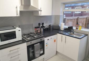 Chester le Street Amethyst 3 Bedroom House has Balcony rooms