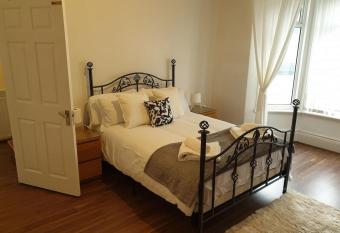 South Shield s Hidden Gem Garnet 3 Bedroom Apartme has Balcony rooms