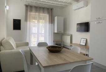 La Casetta del Sinaco has Balcony rooms