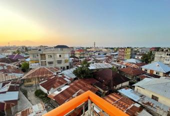 Modern top floor apartment with great views Listed Instant Book on Preview listing has Balcony rooms