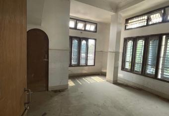 Cizzy   s Homestay has Smoking/Balcony rooms