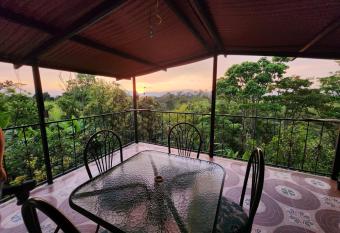 Casa Hotel Quimbaya has Balcony rooms