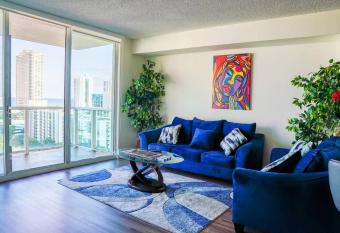Oceanview Oasis Luxurious 1BR has Balcony rooms