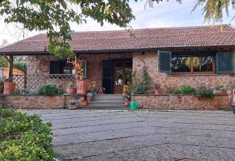 La Casa Del Pettirosso has Balcony rooms