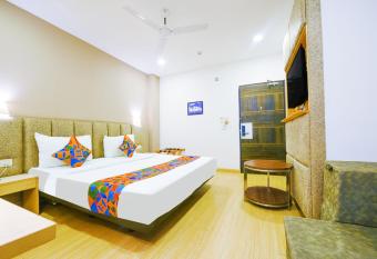 Ayaan Inn has Smoking rooms