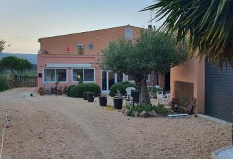 Bed & Breakfast Cal Marxant has Balcony rooms