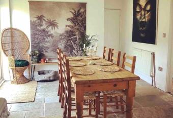 Klys Corner. 3 bed detached bungalow, sleeps 5. has Balcony rooms