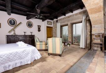 La Terrazza - Palazzo Pallotti has Balcony rooms