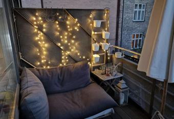 Perfect situated apartment for the whole family has Balcony rooms