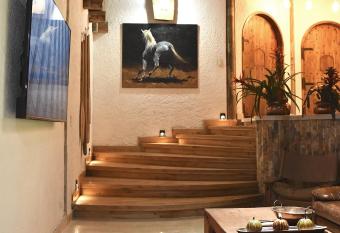 HERMOSA FINCA A 20 KM DE MEDELLIN LLENA DE NATURALEZA has rooms with a private hot tub