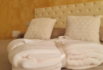 CJ SEA HOME CAMERE allows 18 year olds to book a room