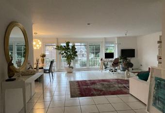 Luxusdesign-Meerbusch-B  derich allows 18 year olds to book a room