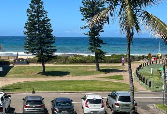 Studio 29 Surfrider has Balcony rooms