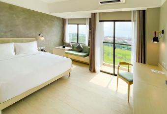 ARTOTEL Casa Cikarang has Balcony rooms