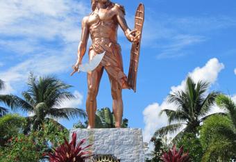 3bedrooms 2bathrooms fully furnished condo has Balcony rooms