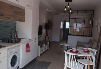 Marsa BiBi allows 18 year olds to book a room