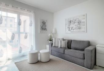 Il Parco 7 has Balcony rooms