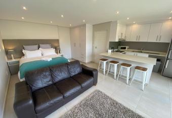 Self Catering Hideaway allows 18 year olds to book a room