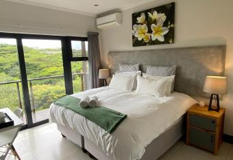 Luxury Room with Private Balcony and Stunning Dam Views allows 18 year olds to book a room