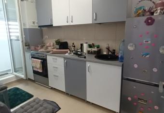 Garsoniera o camera +bucatarie baie balcon has Balcony rooms