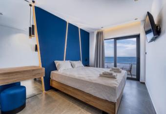 Island Sea Side Hotel - Adults Only allows 18 year olds to book a room